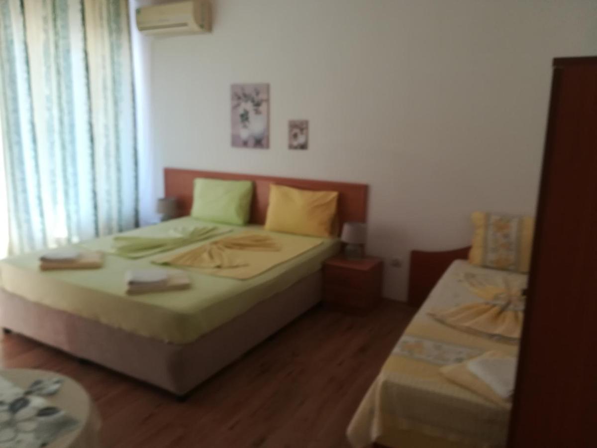 Guest House Stenli Primorsko Exterior photo