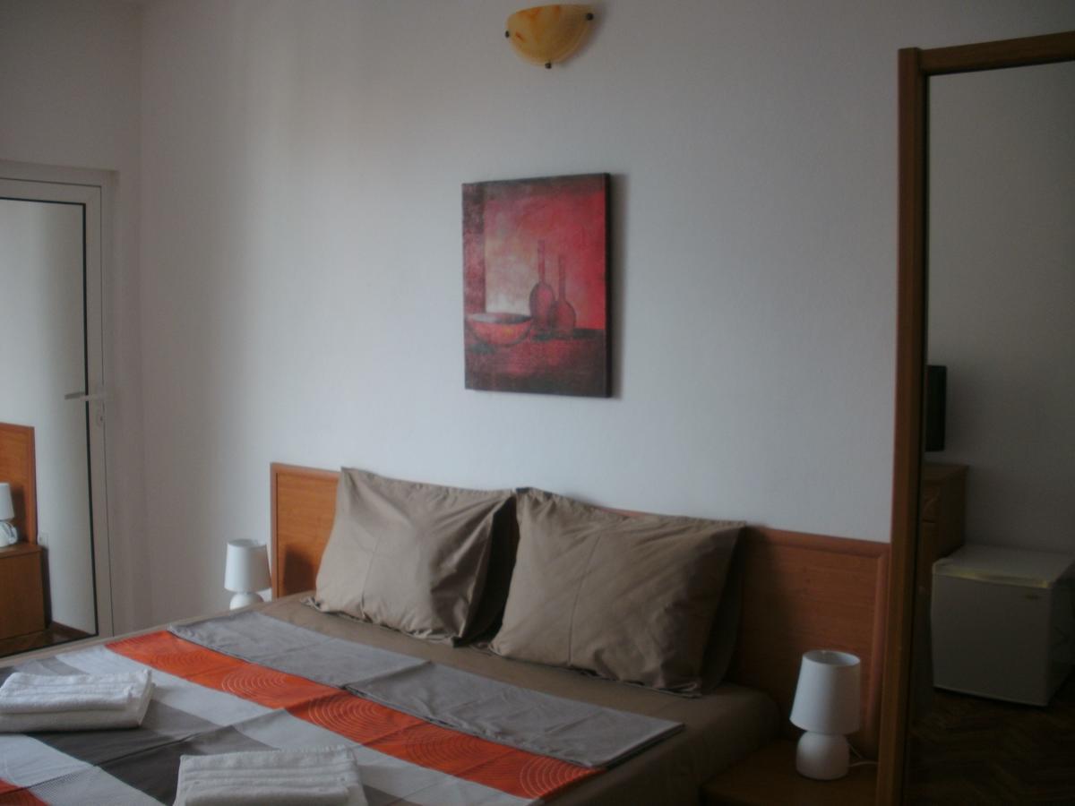 Guest House Stenli Primorsko Exterior photo