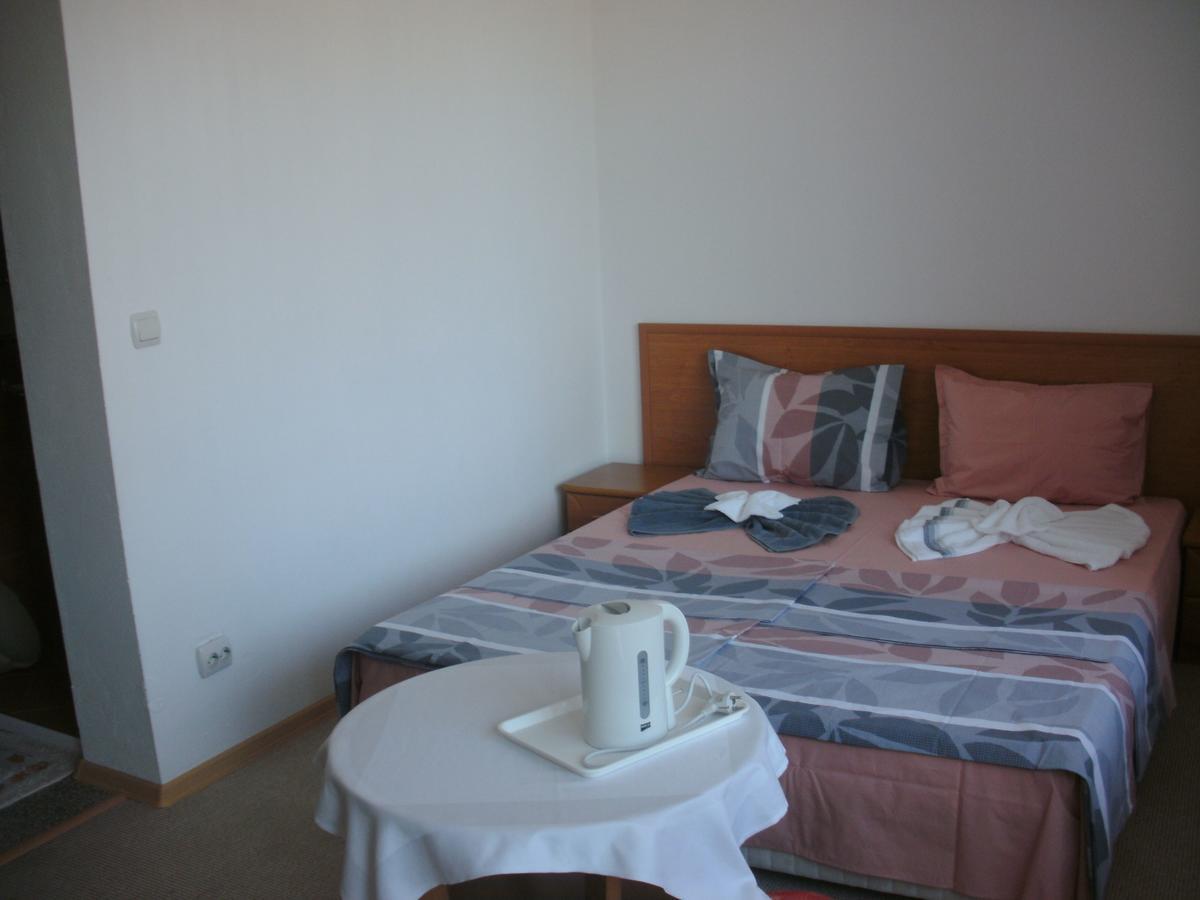 Guest House Stenli Primorsko Exterior photo